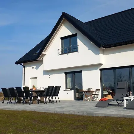 Koprowo Mit Direktem Seezugang, Sauna Und Whirlpool Zastan