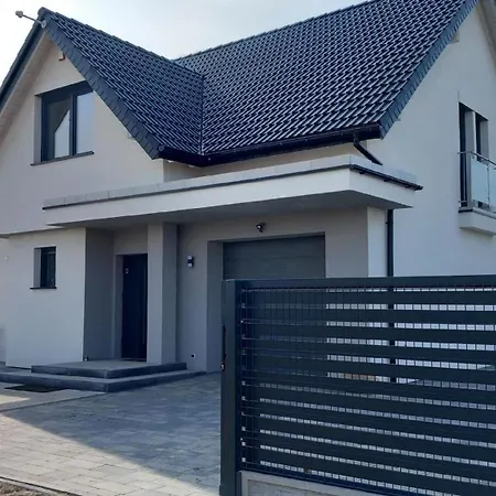 Koprowo Mit Direktem Seezugang, Sauna Und Whirlpool Holiday home