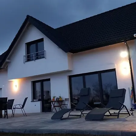Koprowo Mit Direktem Seezugang, Sauna Und Whirlpool