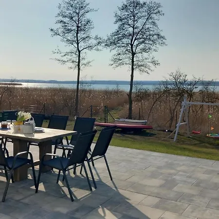Koprowo Mit Direktem Seezugang, Sauna Und Whirlpool Zastan