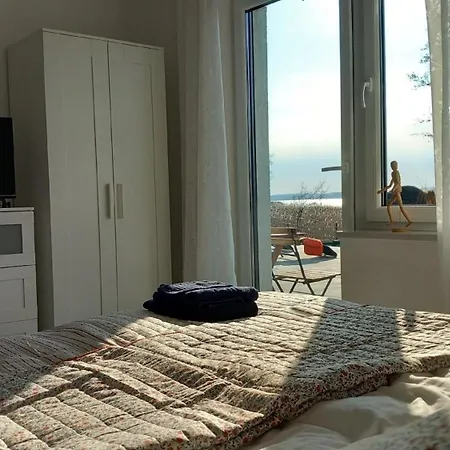 Koprowo Mit Direktem Seezugang, Sauna Und Whirlpool Holiday home *